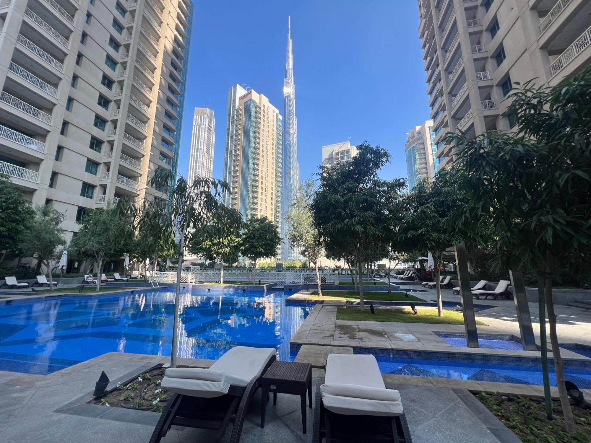 Prestige Living 2Br With Full Burj Khalifa And Fountain View By Auberge Дубай Экстерьер фото